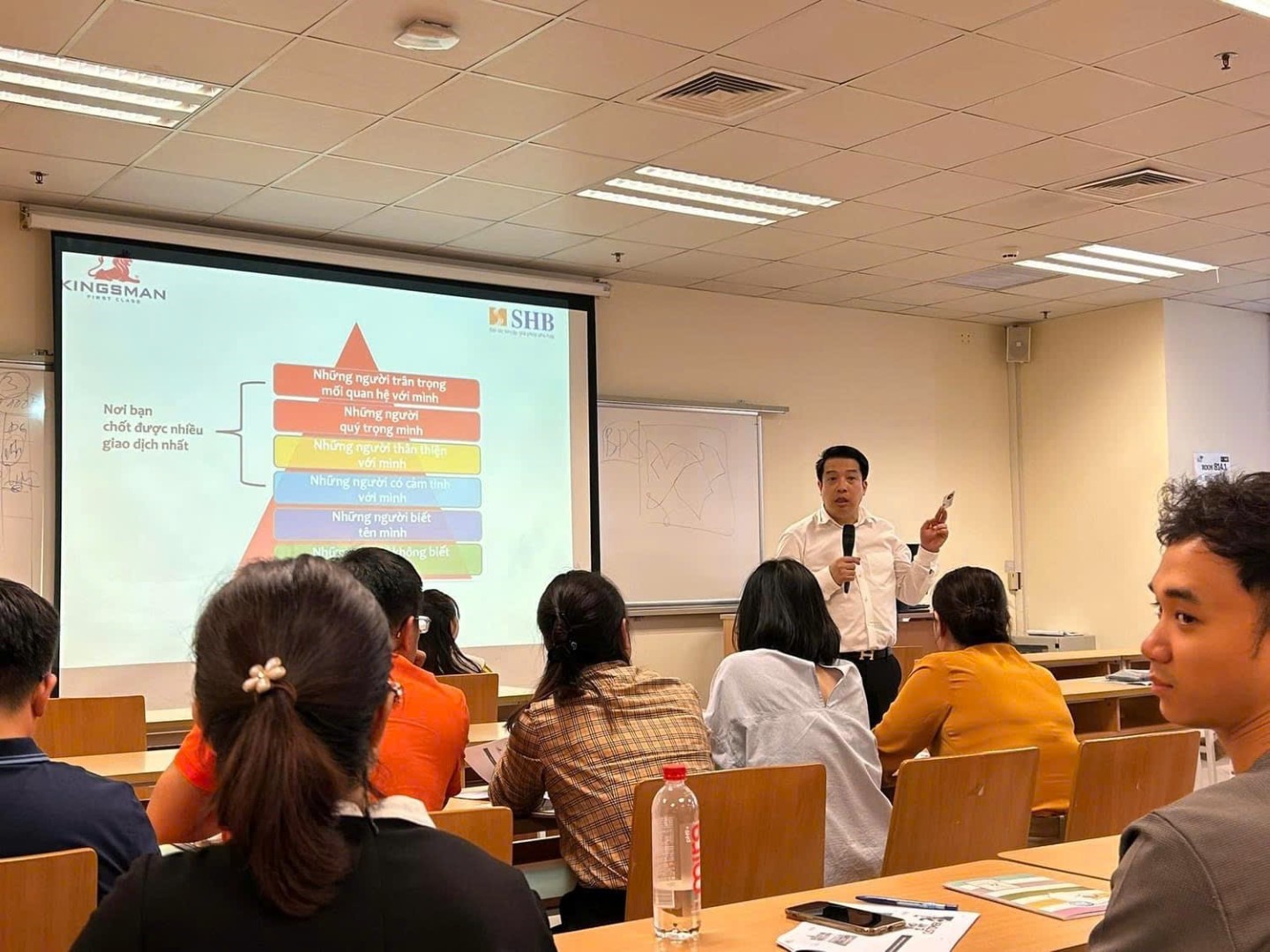 aac4b9416a35cd6b9424