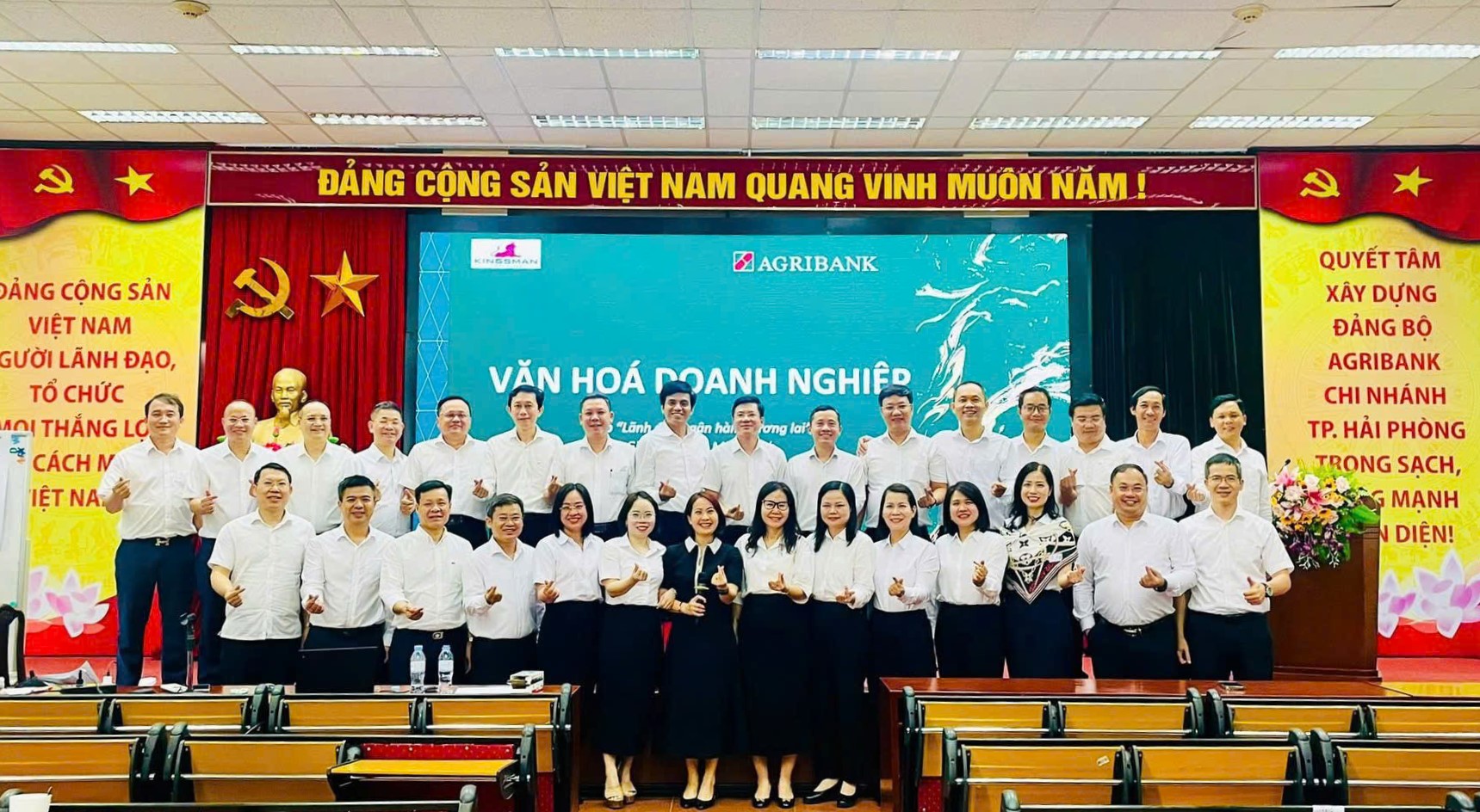 z6933828246358_46fc8d0eb791af4f288cdcb18915188e