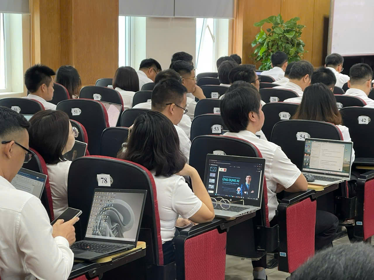 aec831943ee48dbad4f5