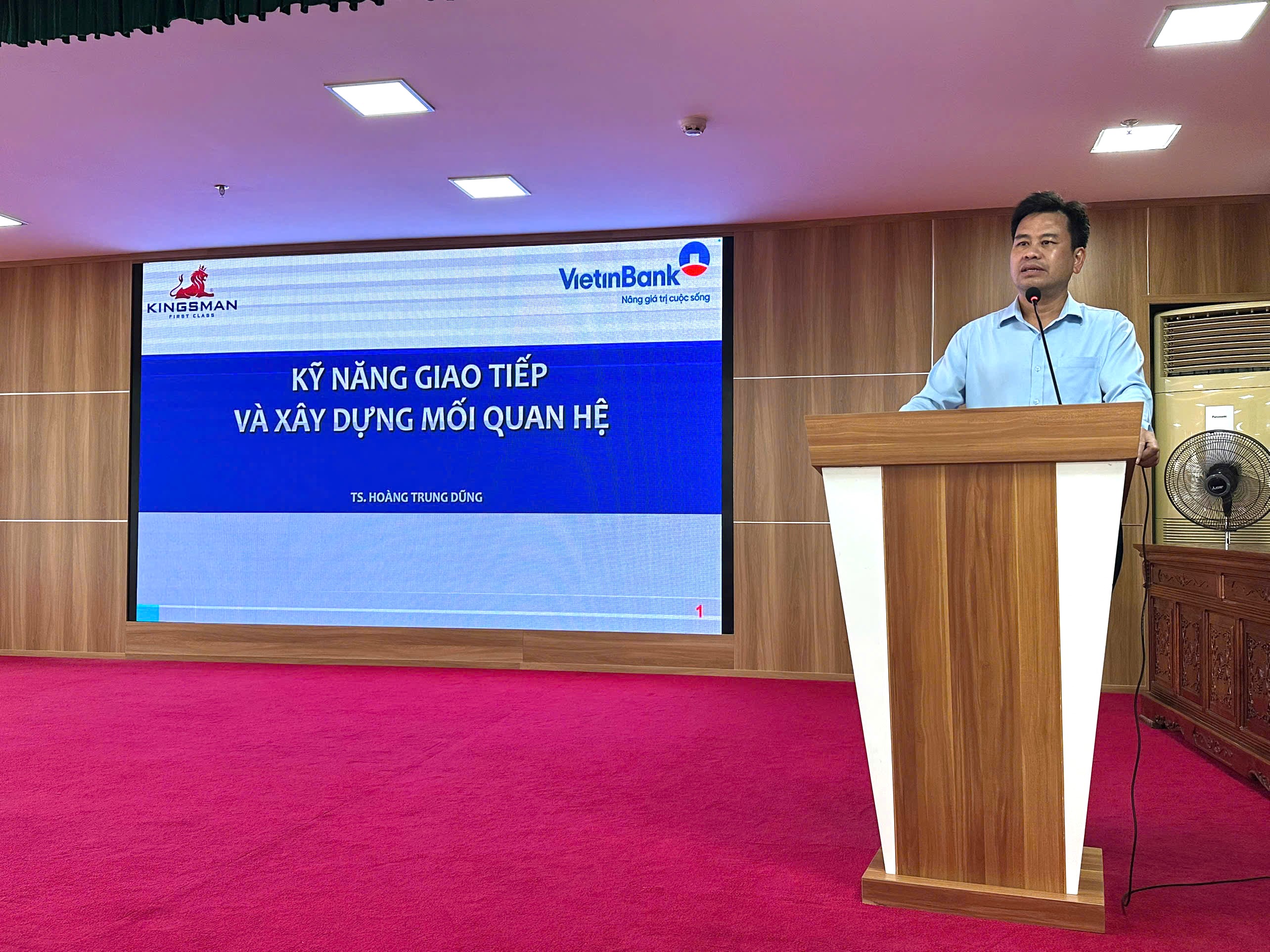 z7256924110484_b42384afee2f21afcc7b8dc9efe0e7e6