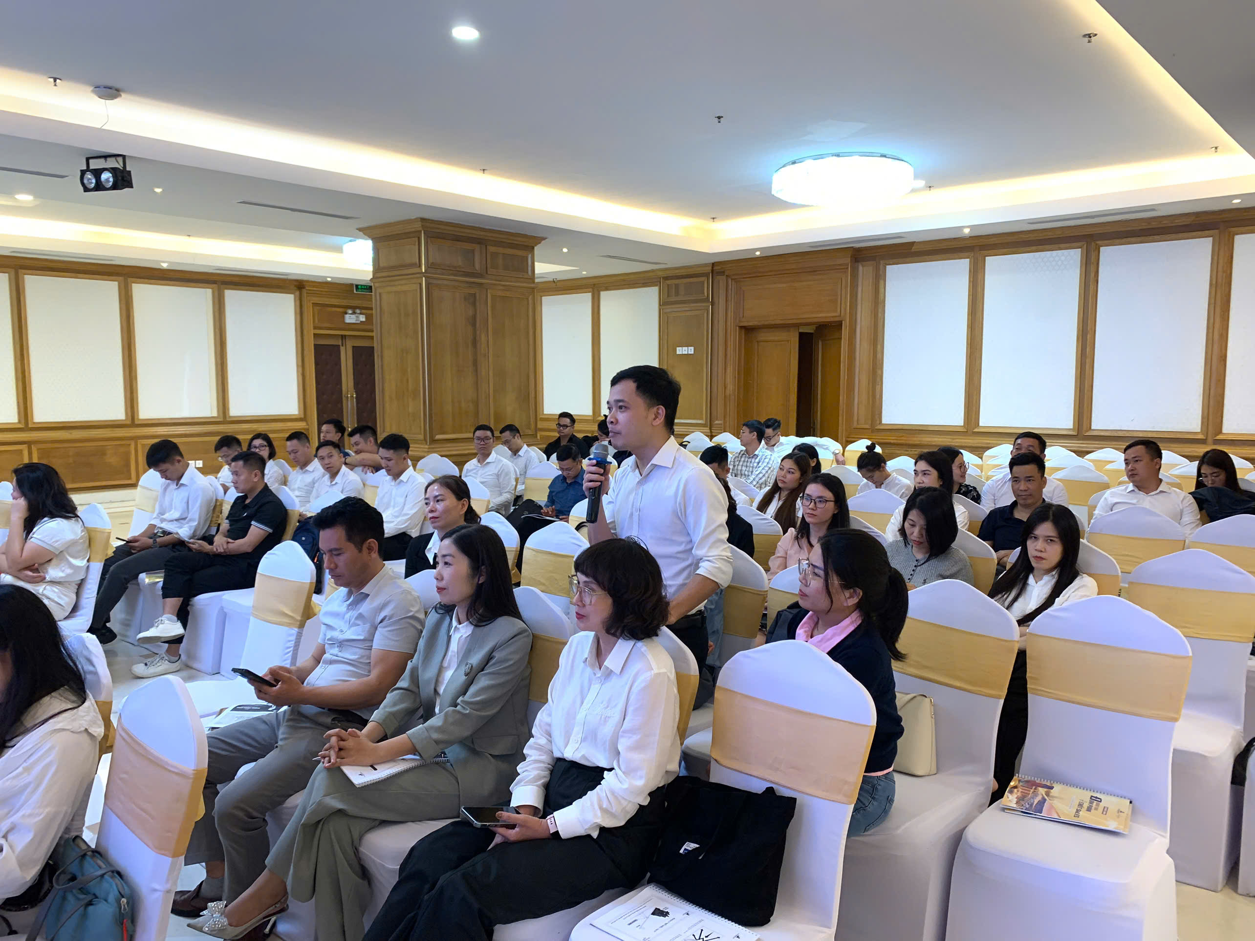 z7703704384867_8d125ee6c62139f1203deb5432d55b8b